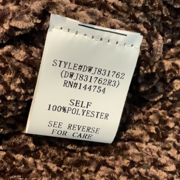 DAVI & DANI NWT Brown Soft Fringed Open sweater with 3/4 sleeves. - Picture 10 of 10